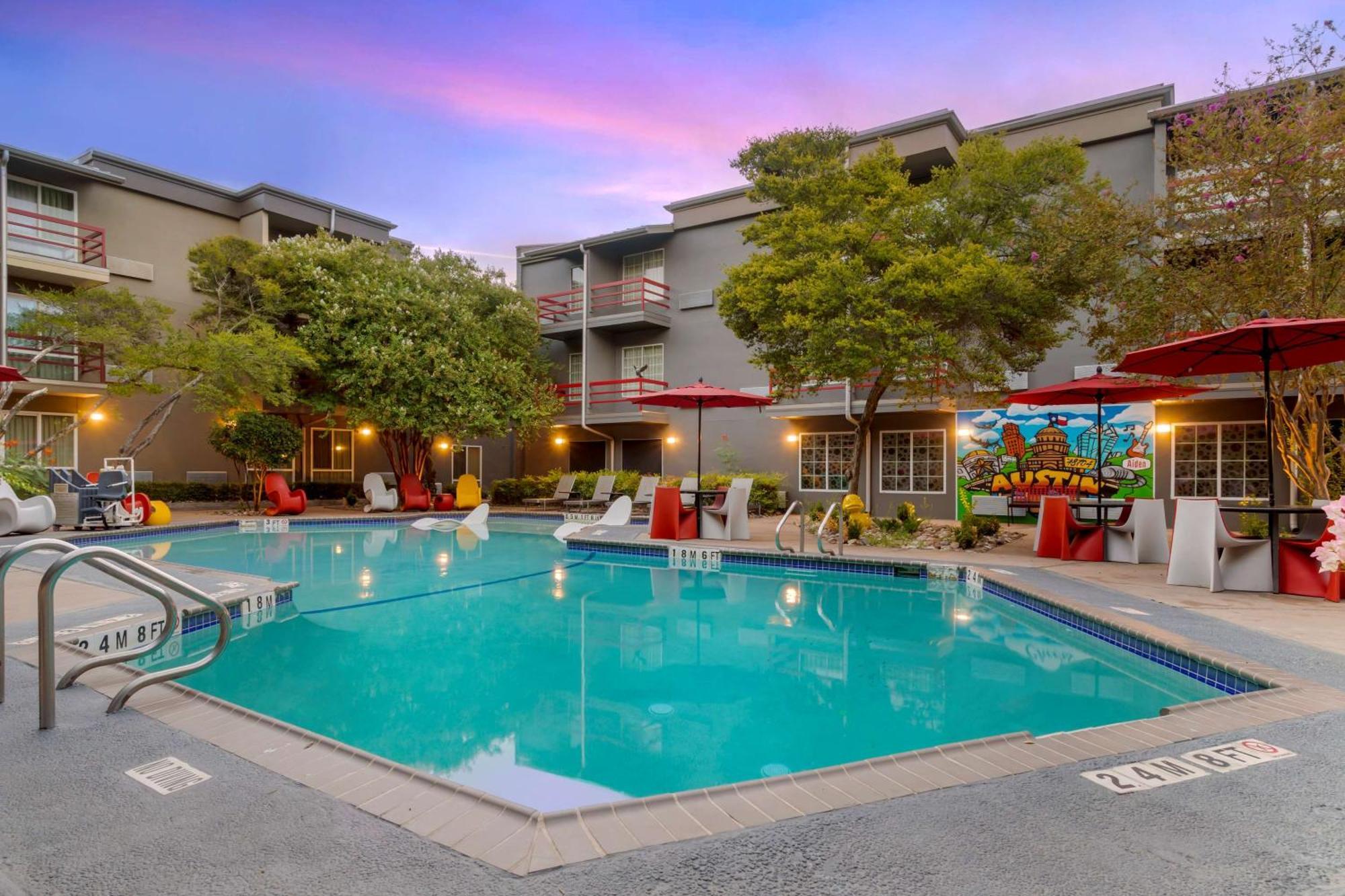 ไอเดน บาย เบสต์เวสเทิร์น แอท ออสตินซิตี้ โฮเต็ล Hotel ภายนอก รูปภาพ